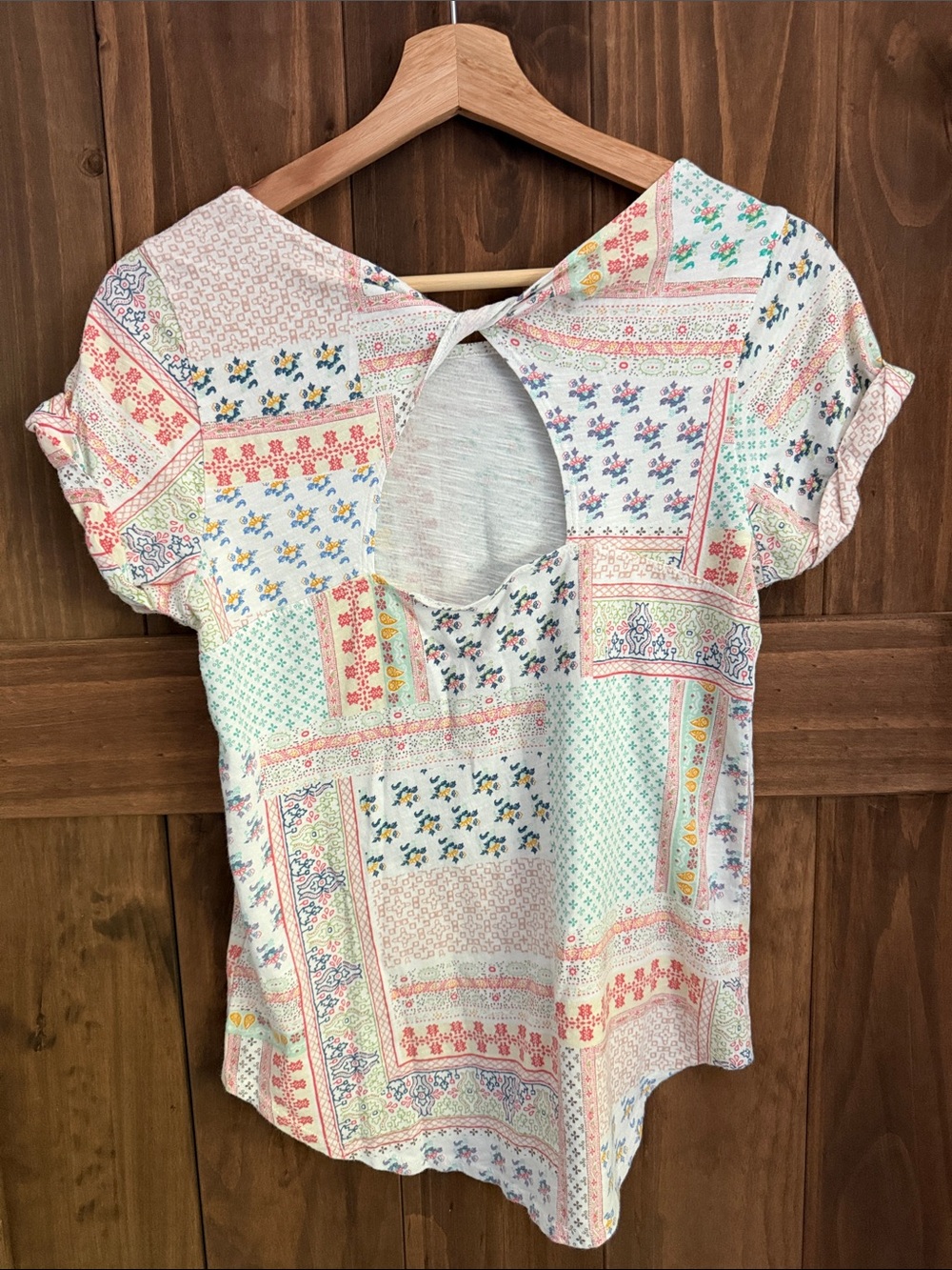 tla. Patchwork Print Cotton Cutout T